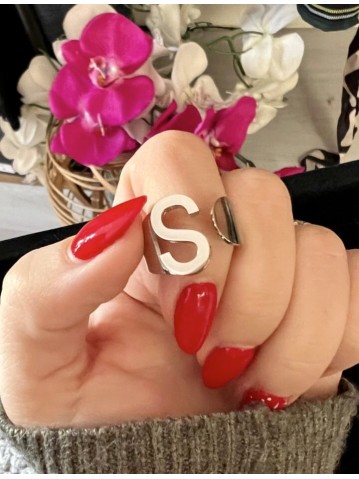 Anello iniziale lettera grande 2