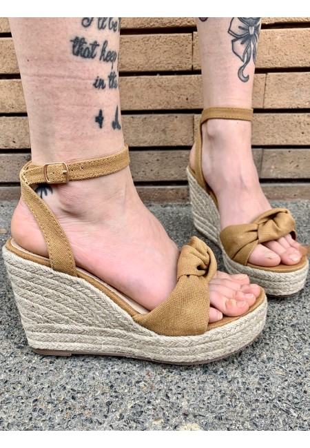 Zeppe con nodo CAMEL