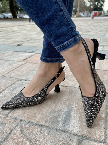 Decoltè a punta con BORCHIETTE brillanti 2