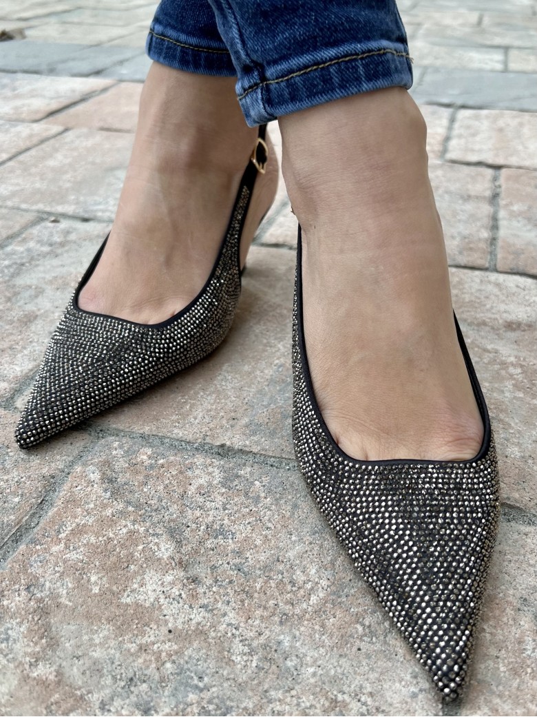 Decoltè a punta con BORCHIETTE brillanti