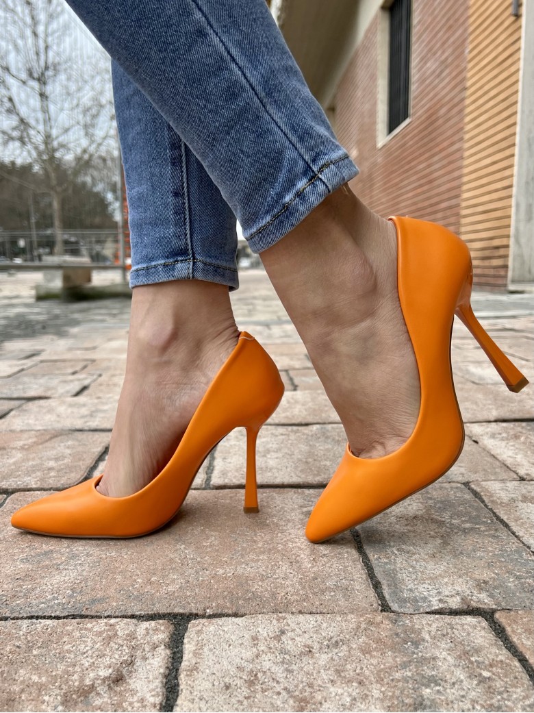 Decoltè a punta pelle ARANCIONI f2983