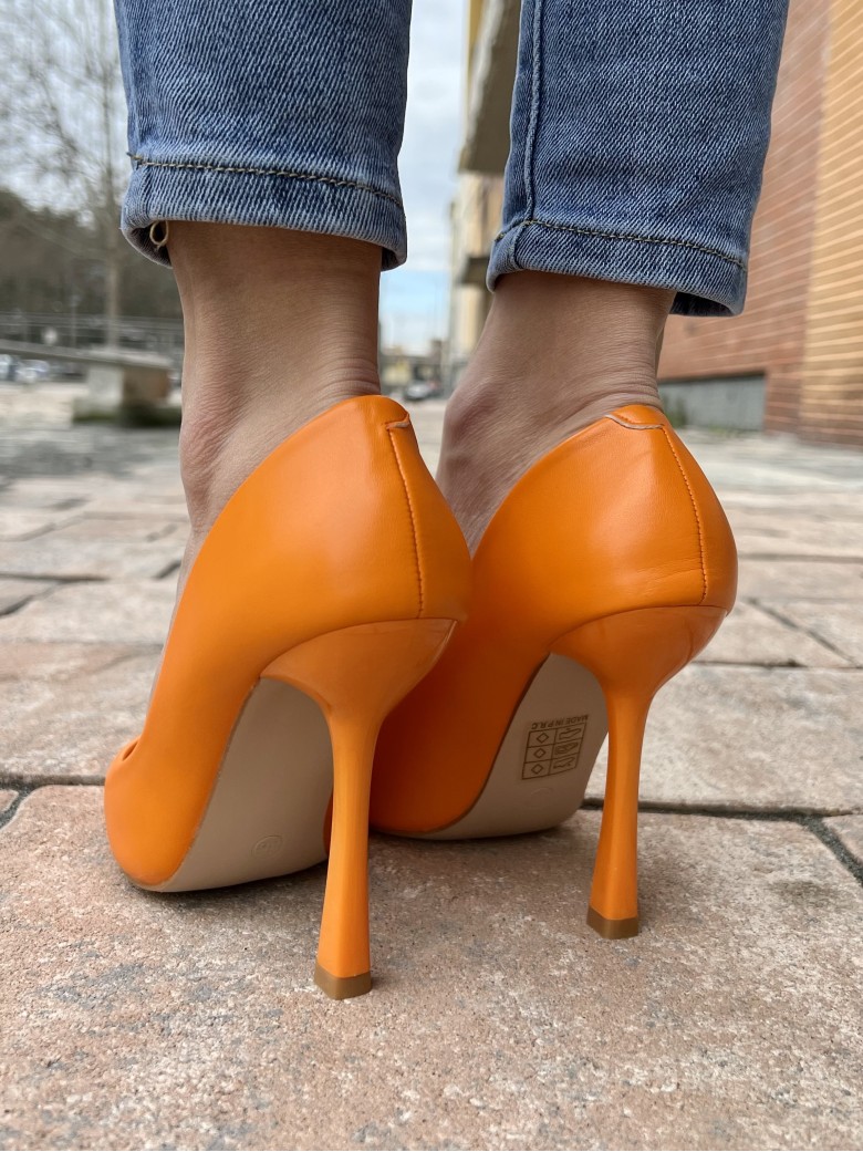 Decoltè a punta pelle ARANCIONI f2983