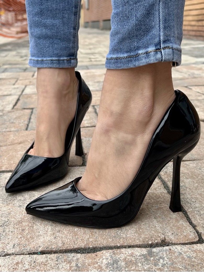 Decoltè a punta vernice NERE f2982