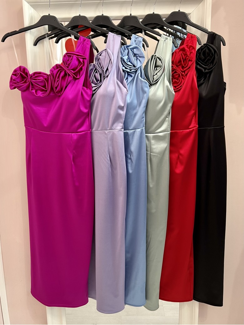 Vestito midi in raso monospalla