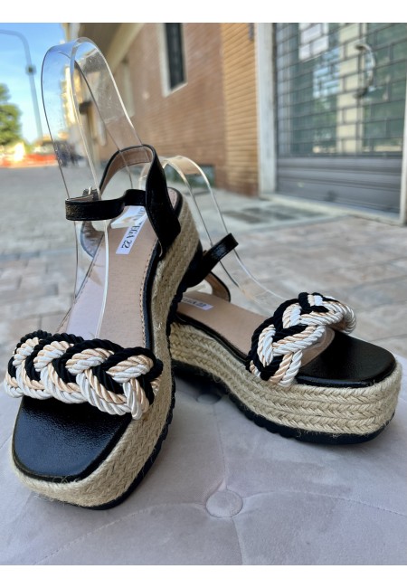 Sandali OLIMPIA con zeppina in paglia